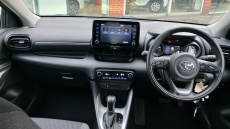 Toyota Yaris 1.5 Hybrid Design 5dr CVT Hybrid Hatchback